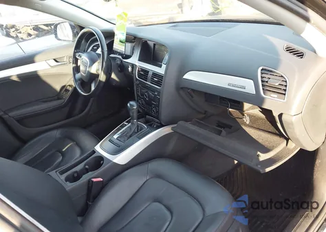 2011 Audi A4 2.0T Premium z USA, uszkodzony, nr VIN WAUFFAFL0BN048990